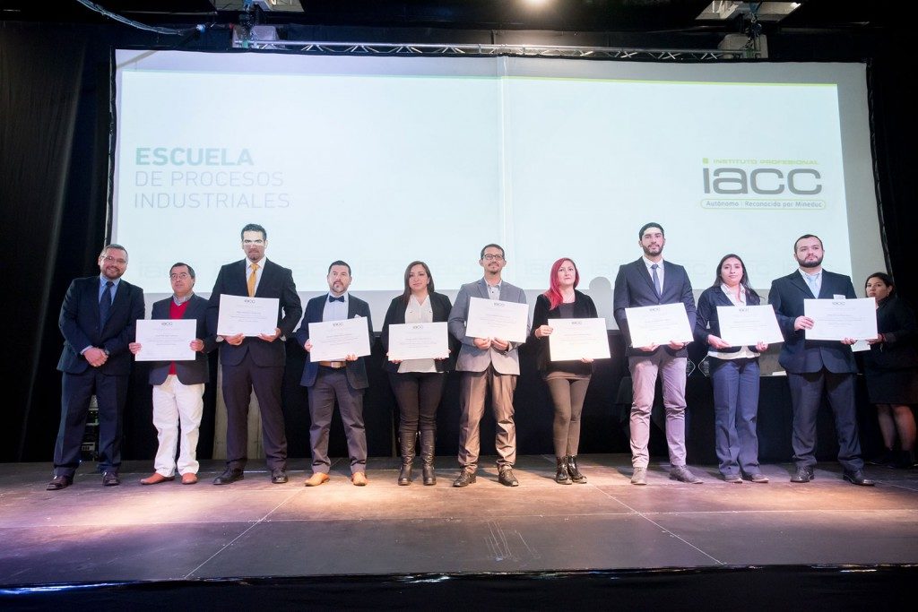 Nuevos profesionales y técnicos se incorporan al quehacer productivo del país