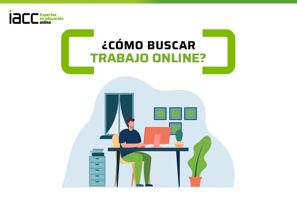 hombre sentado en escritorio buscando trabajo en su computador