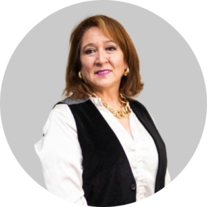directora escuela desarrollo social y educación